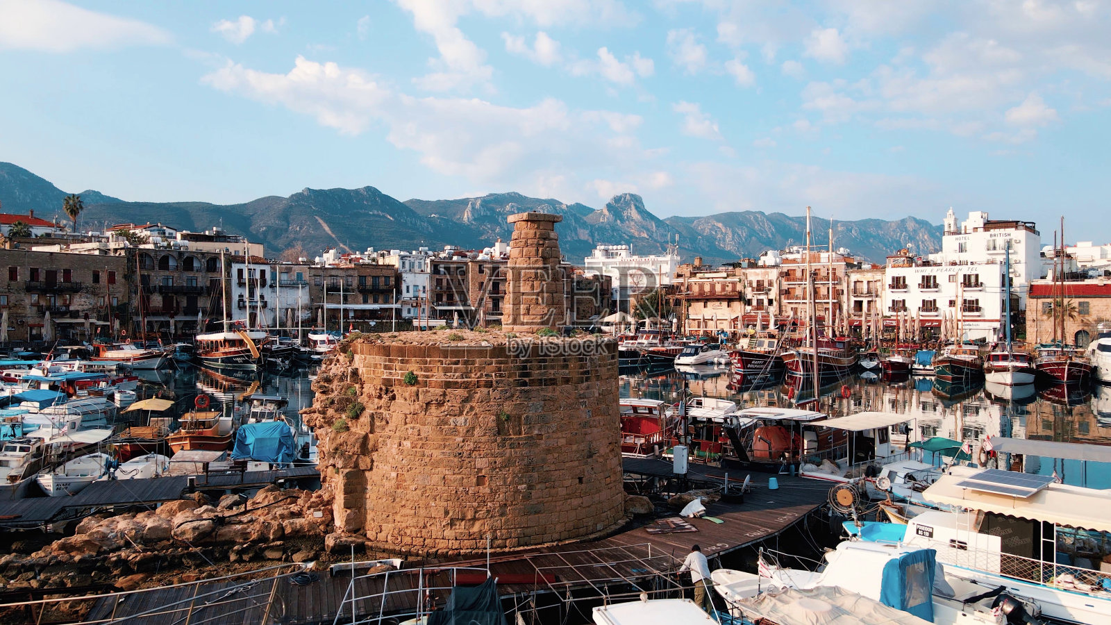 北塞浦路斯Kyrenia的旧港口照片摄影图片