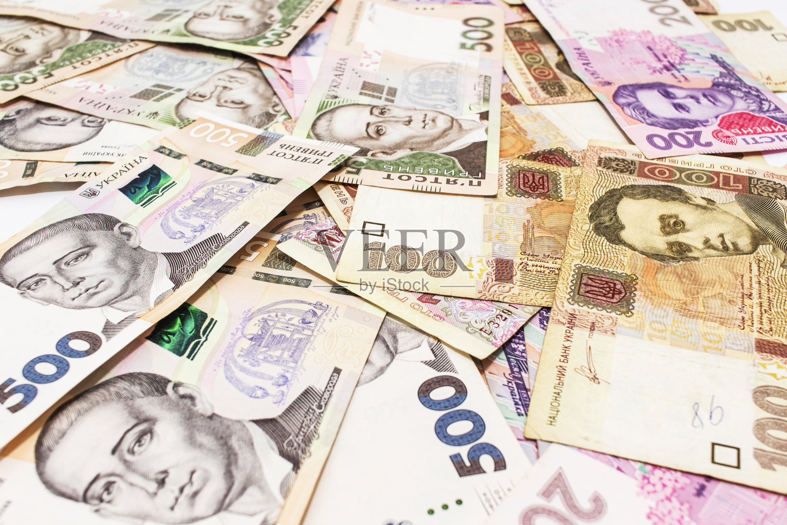 面值为格里夫纳的新纸币。钱的背景。乌克兰的钱。经营理念。照片摄影图片