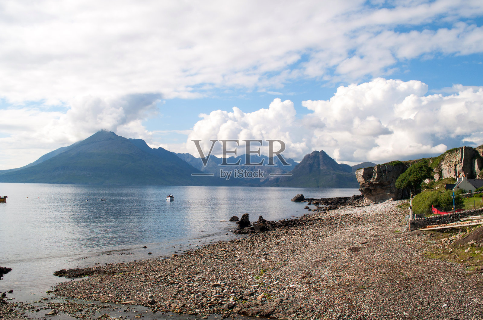 位于苏格兰斯凯岛上的奎林山脉照片摄影图片