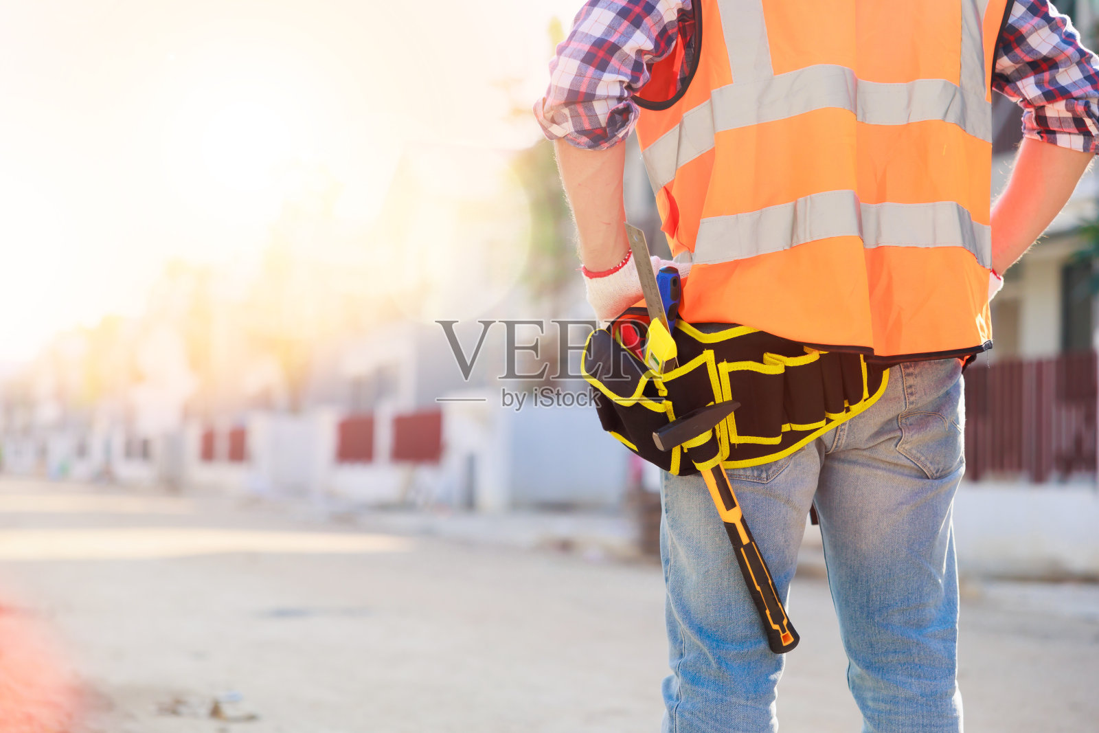 手工艺人的木匠。西班牙人维修服务维修和杂工概念。照片摄影图片