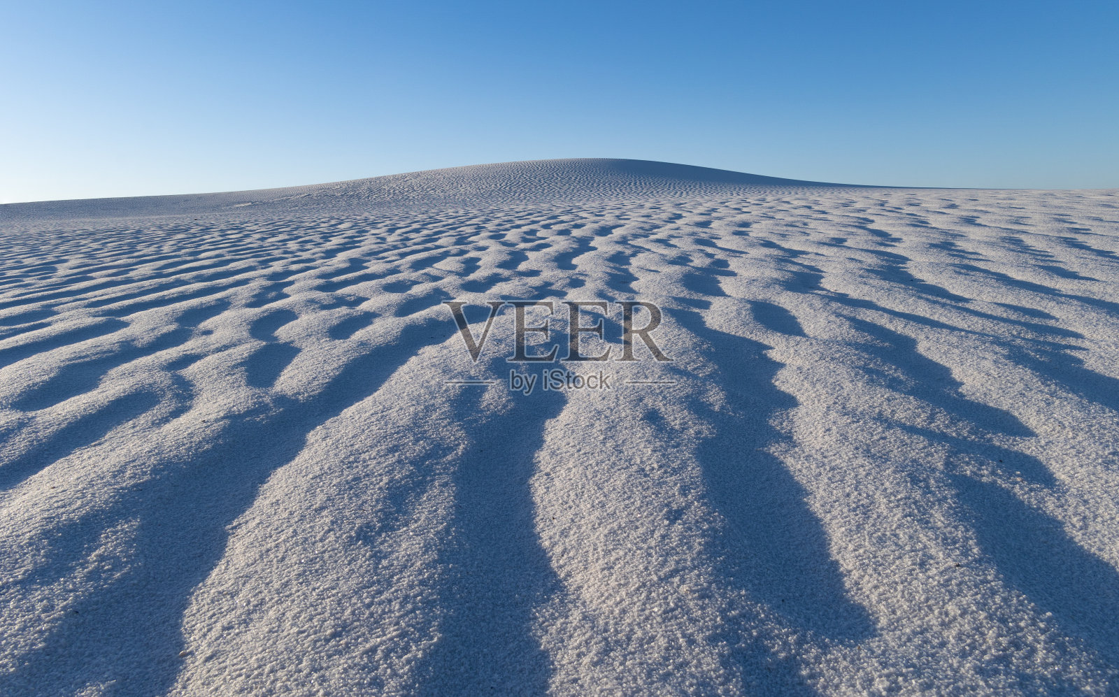 白沙国家公园石膏沙丘图案的特写照片摄影图片