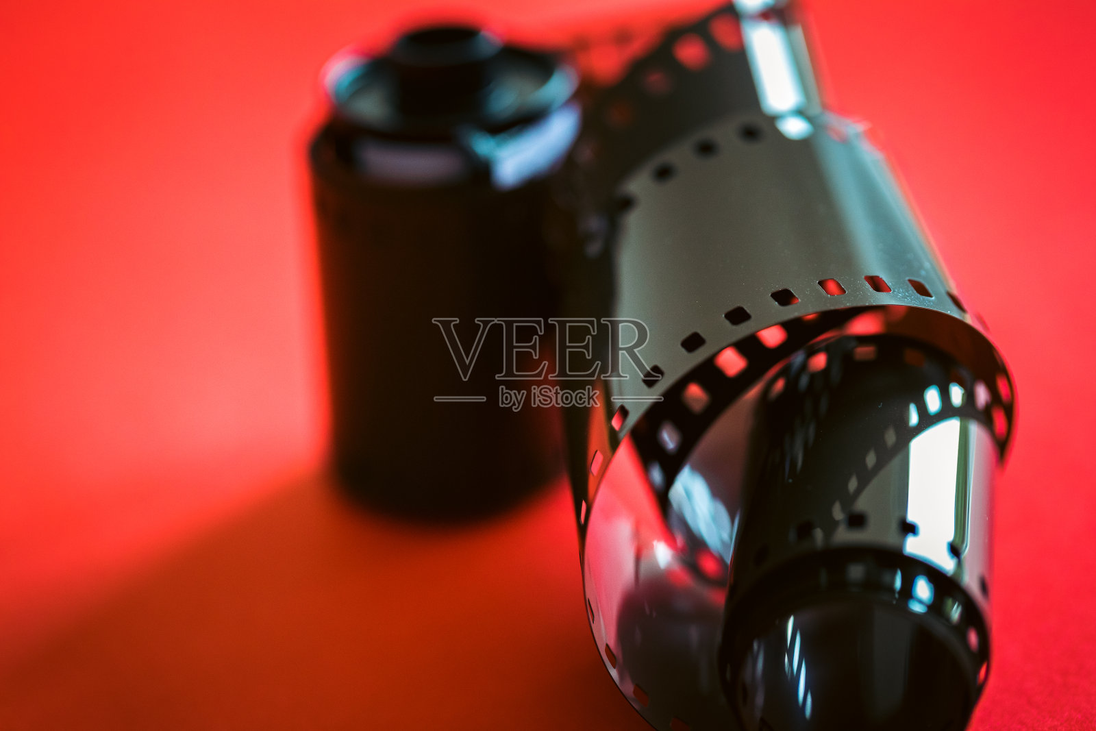 35毫米模拟摄像机胶片的微距特写照片摄影图片