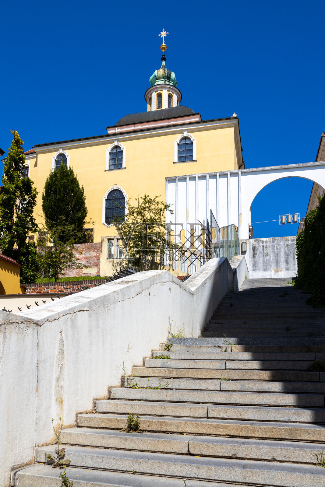 实用主义风格的Gocar楼梯，建于1909年，捷克共和国Hradec kalove镇照片摄影图片