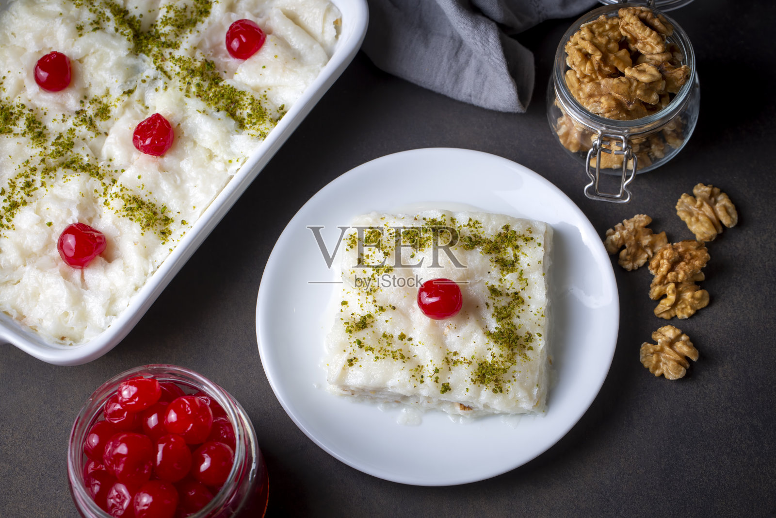 土耳其传统斋月甜点Gullac照片摄影图片