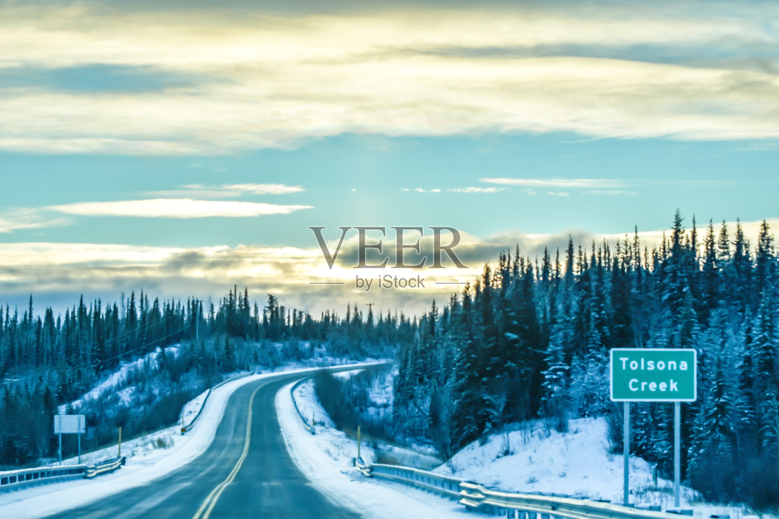 日落在阿拉斯加照片摄影图片