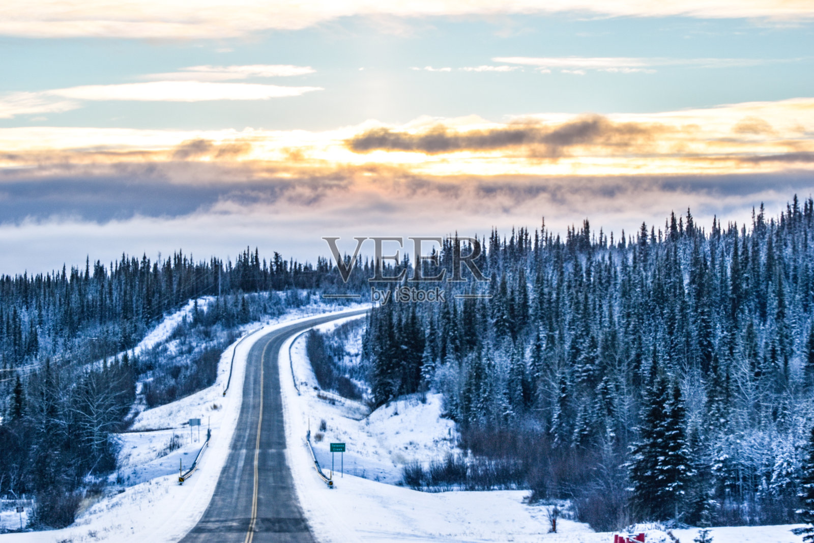 日落在阿拉斯加照片摄影图片