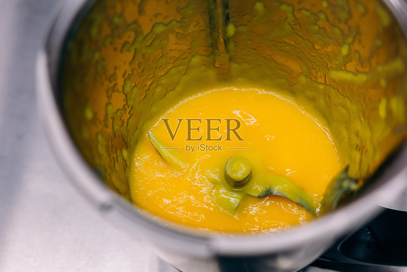 南瓜汤泥搅拌机黄酱碗照片摄影图片