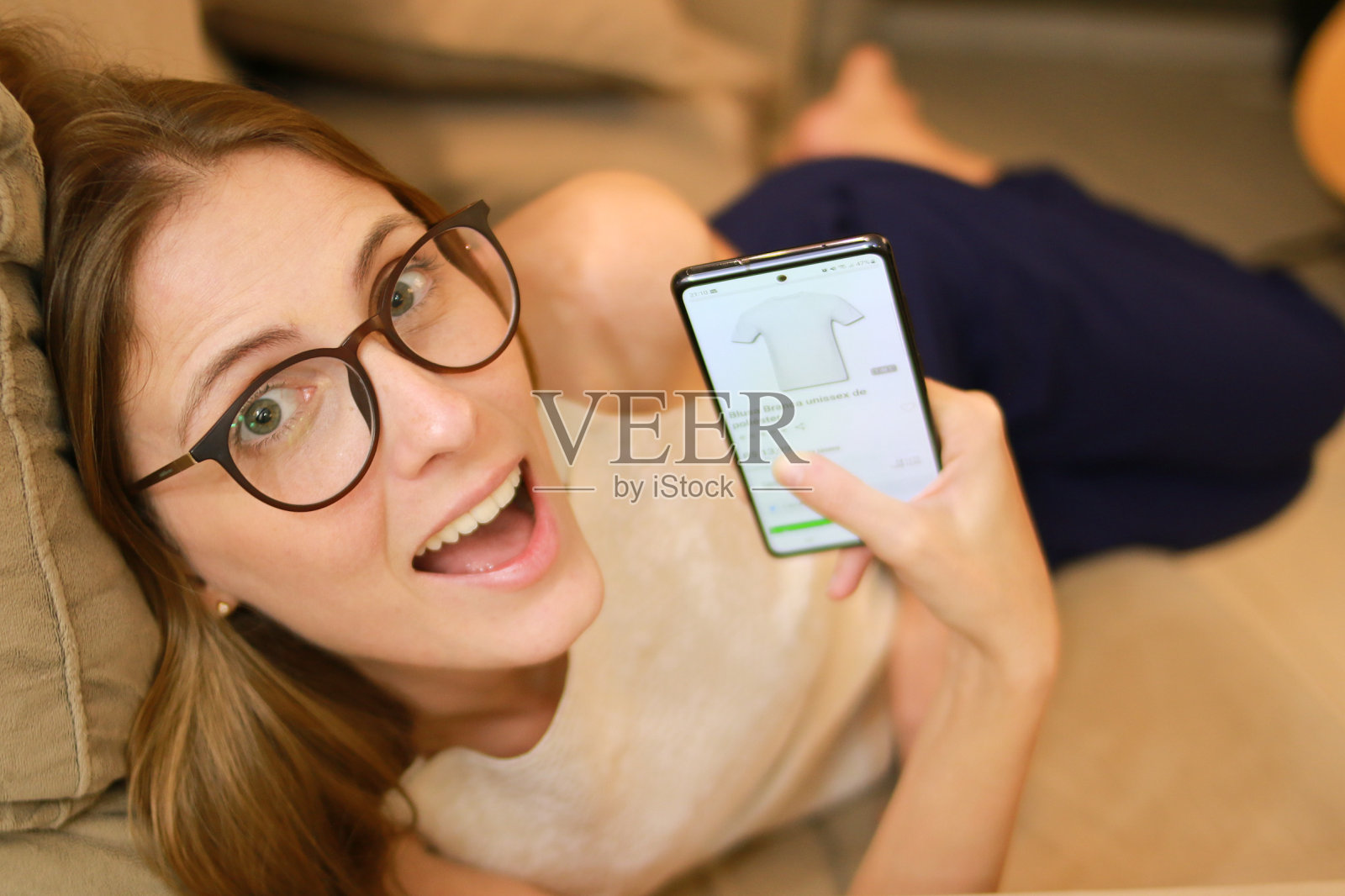 网上购物照片摄影图片