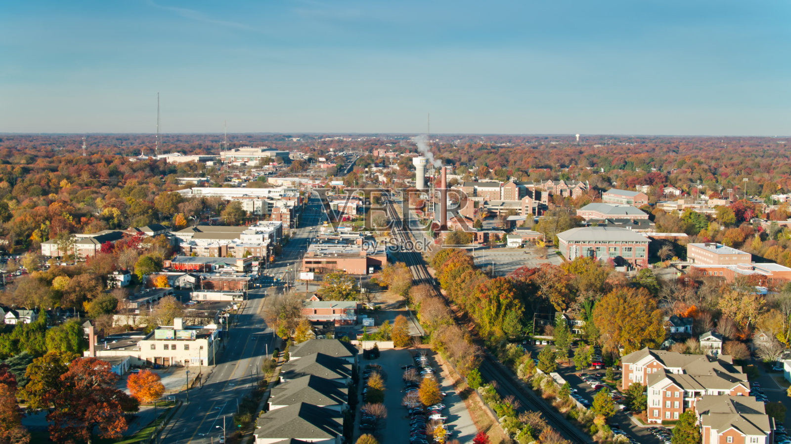 鸟瞰图的居民社区在格林斯伯勒，北卡罗来纳州照片摄影图片