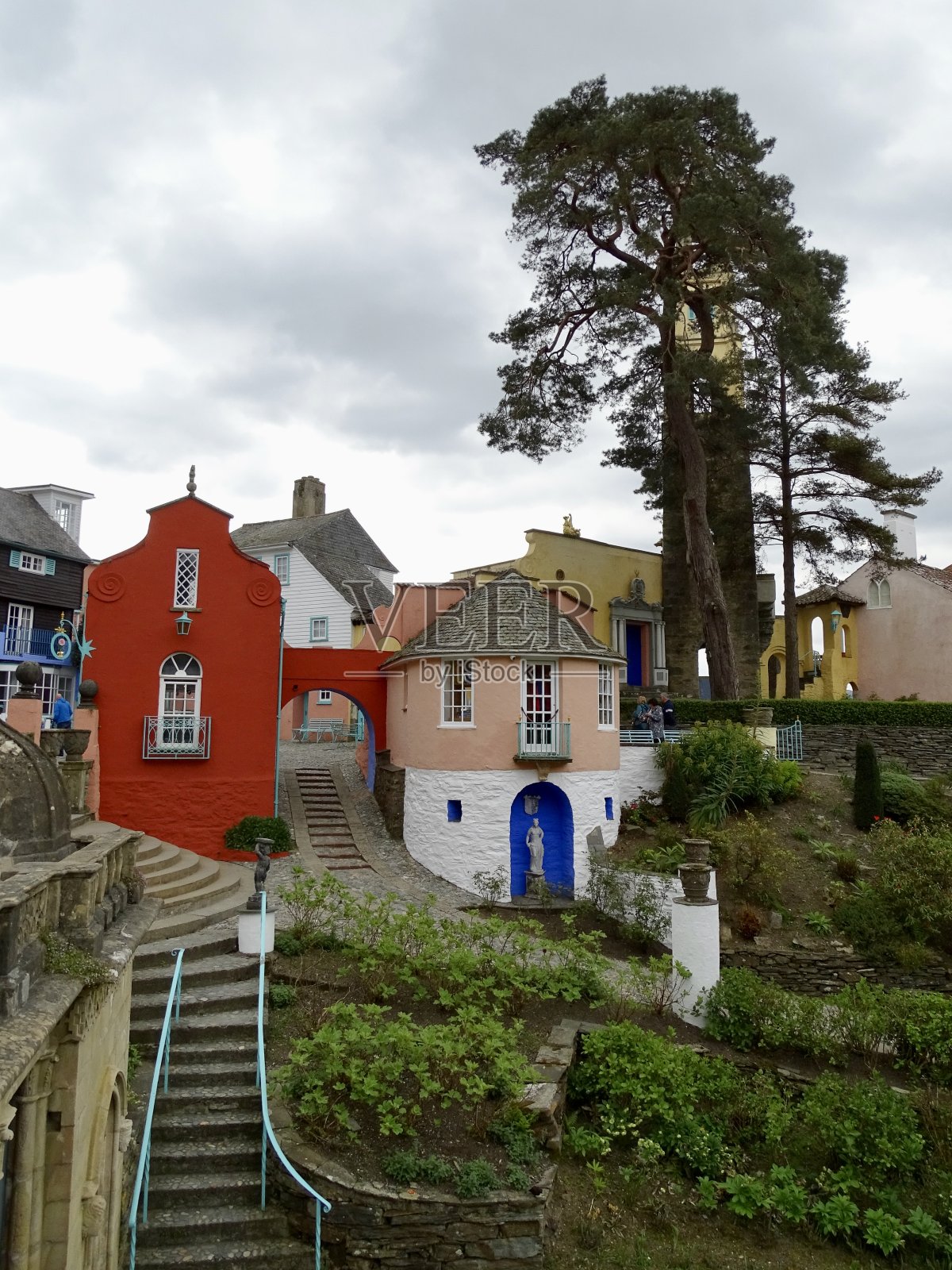 美丽的波特梅里恩村照片摄影图片