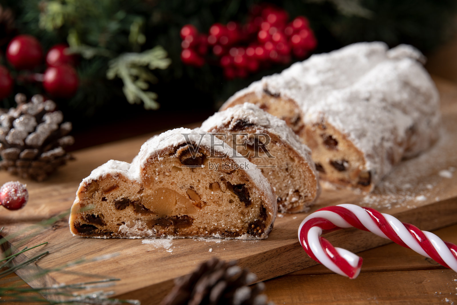 德国传统圣诞糖果“Stollen”照片摄影图片