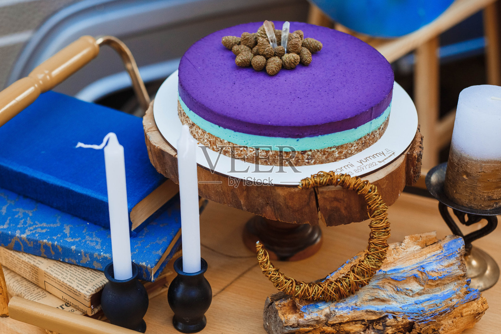 波希米亚风格的婚礼装饰。露营者的风格。生态风格的家居装饰和舒适的概念照片摄影图片