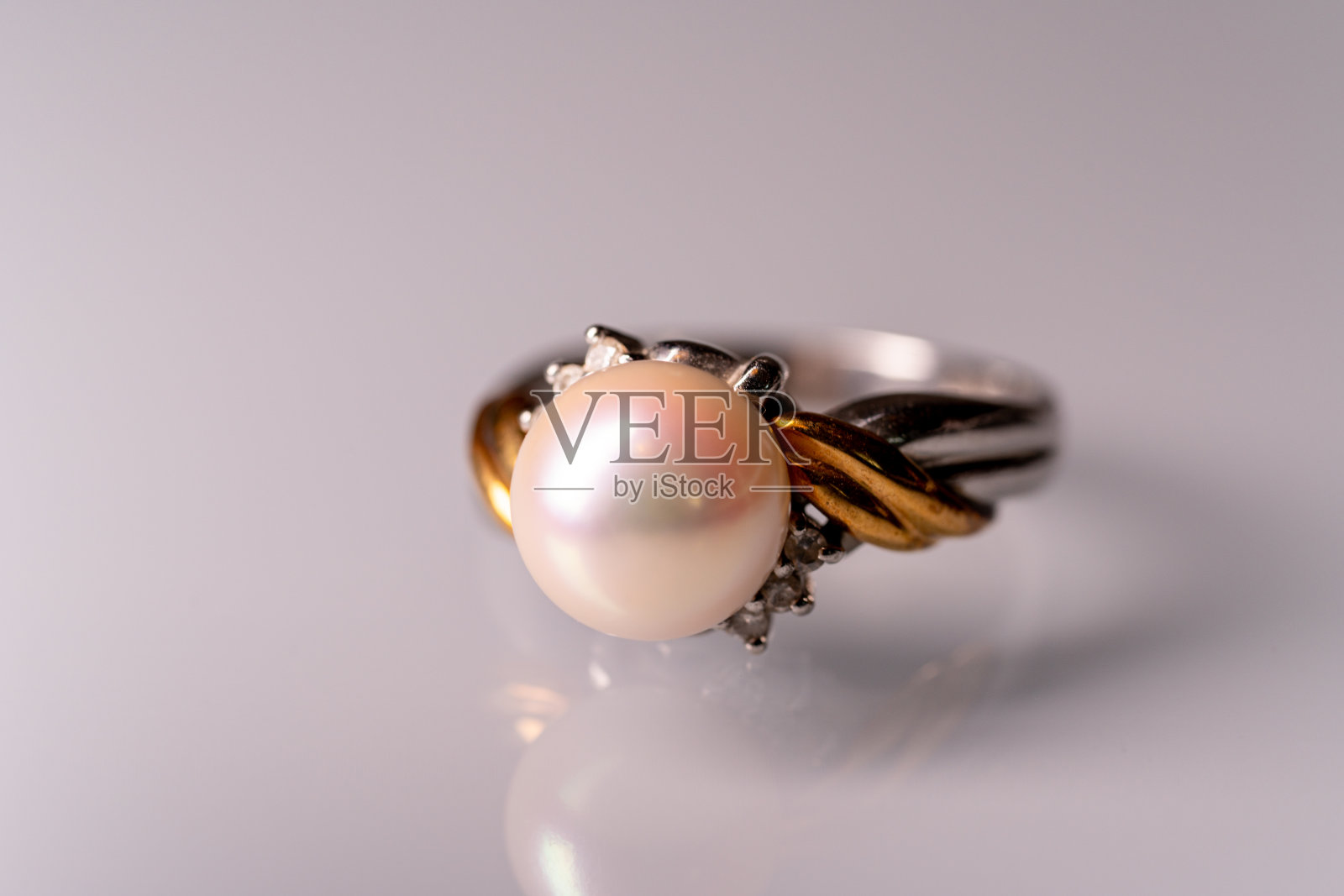 珍珠戒指照片摄影图片