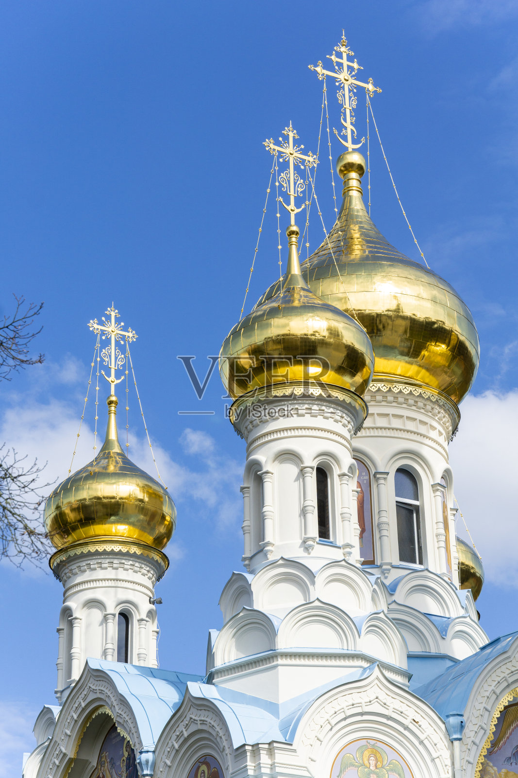 捷克共和国卡罗维发利-俄罗斯东正教圣彼得和保罗洋葱圆顶教堂照片摄影图片