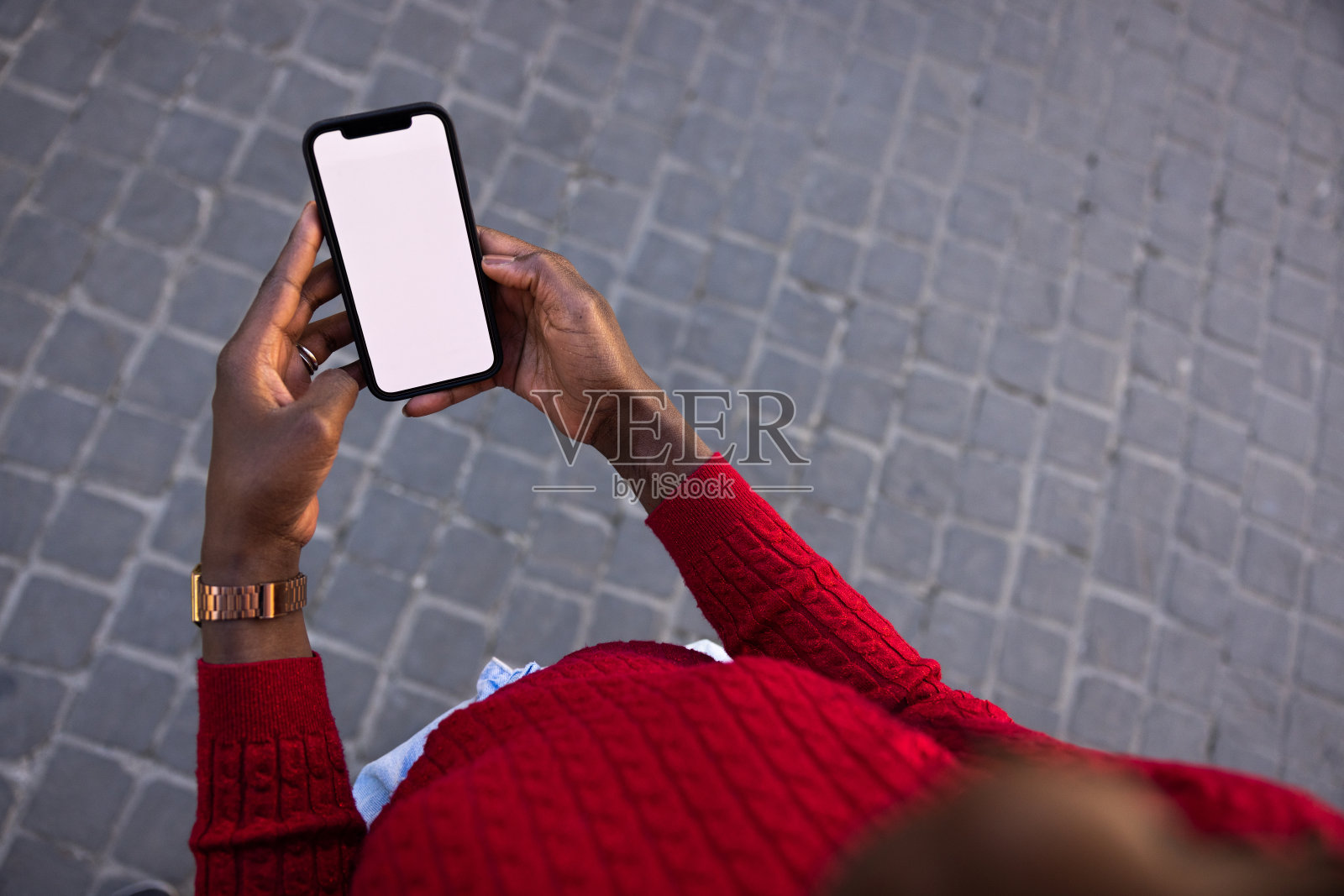 正在用手机app订餐的女人照片摄影图片