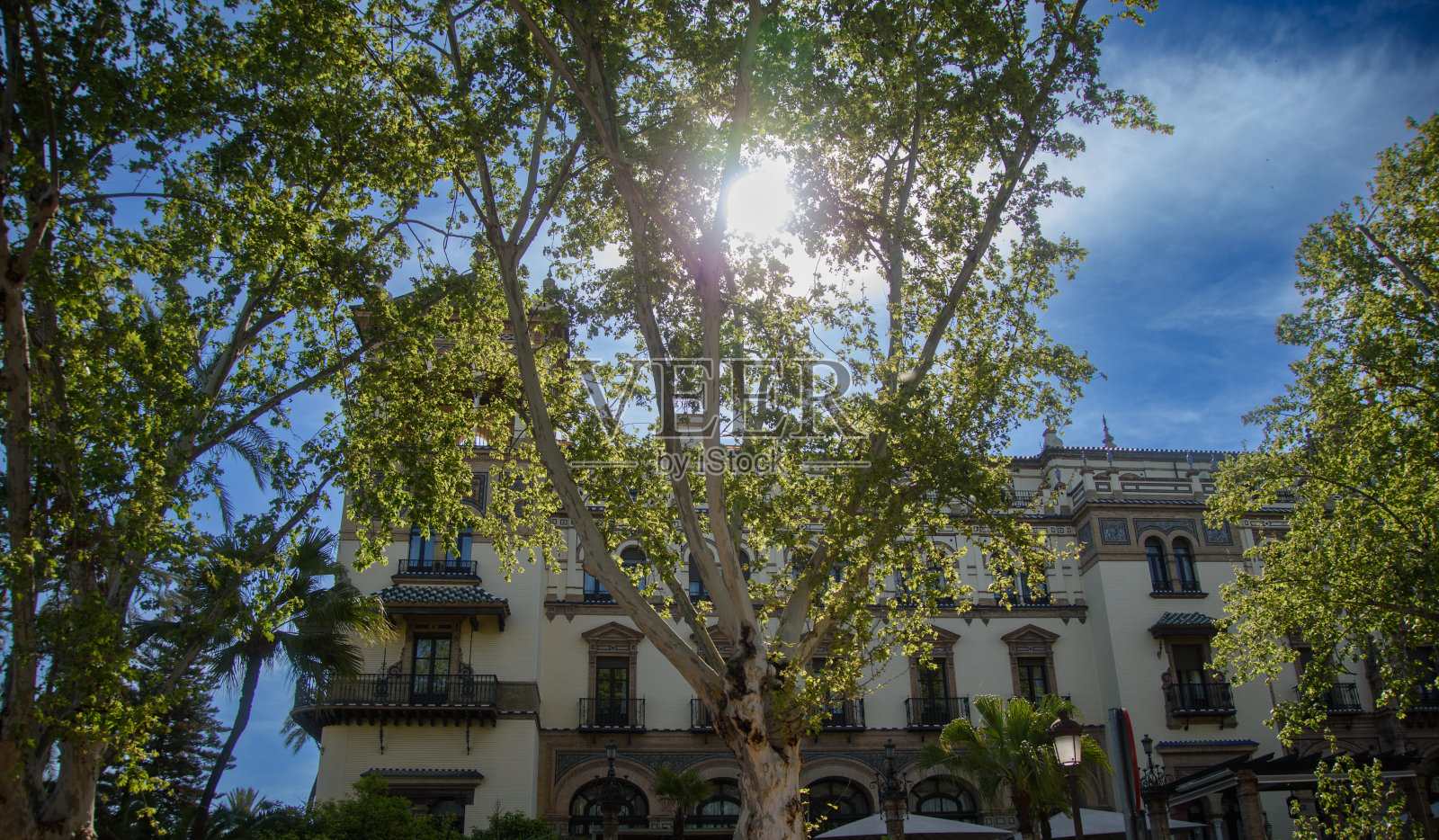 塞维利亚古城的建筑照片摄影图片