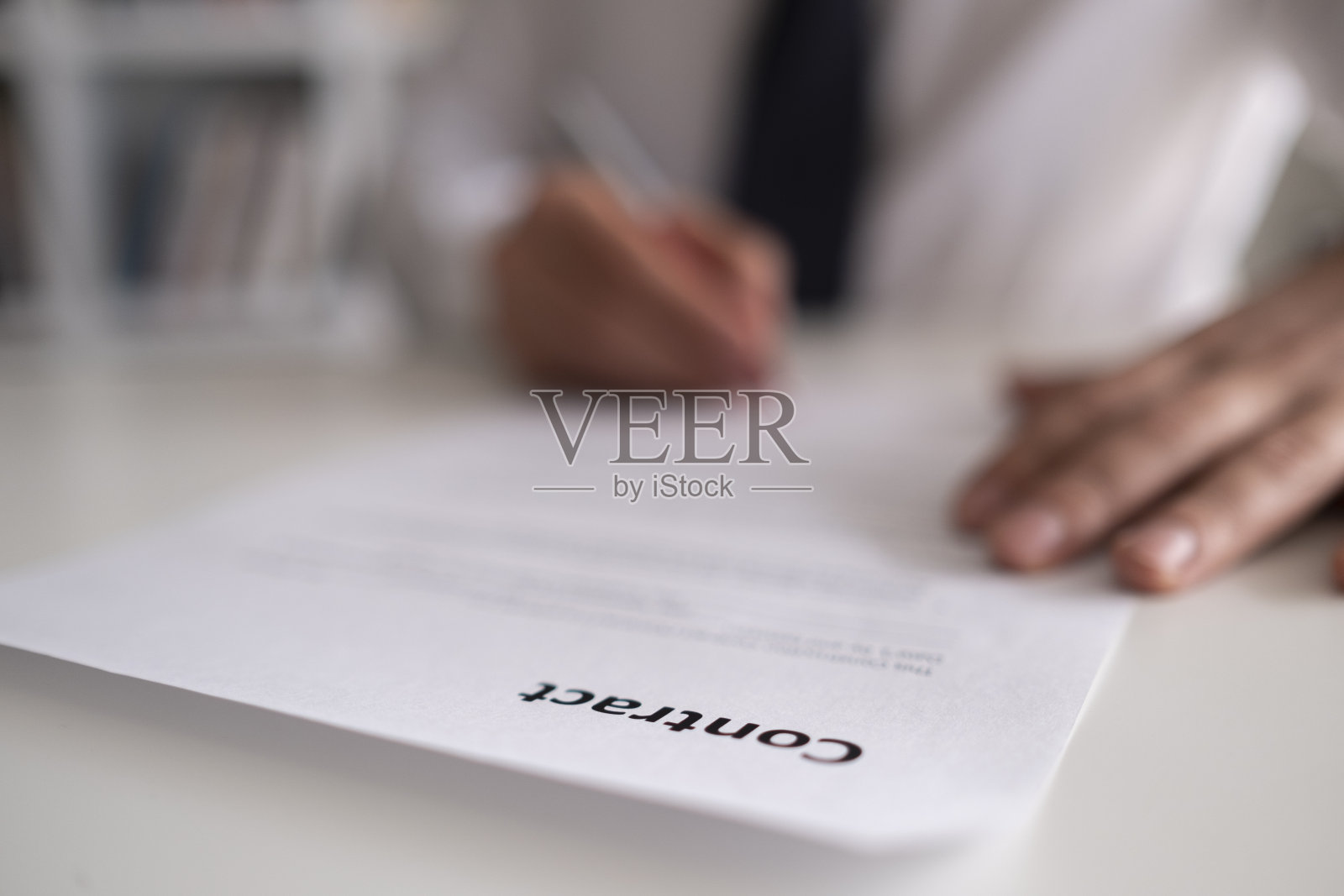 签署正式文件照片摄影图片