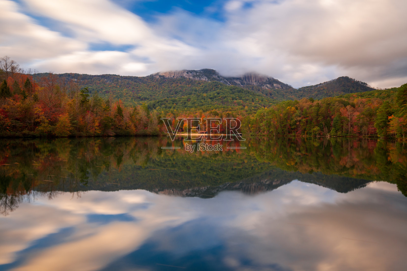 桌岩山，皮肯斯，南卡罗来纳州，美国照片摄影图片
