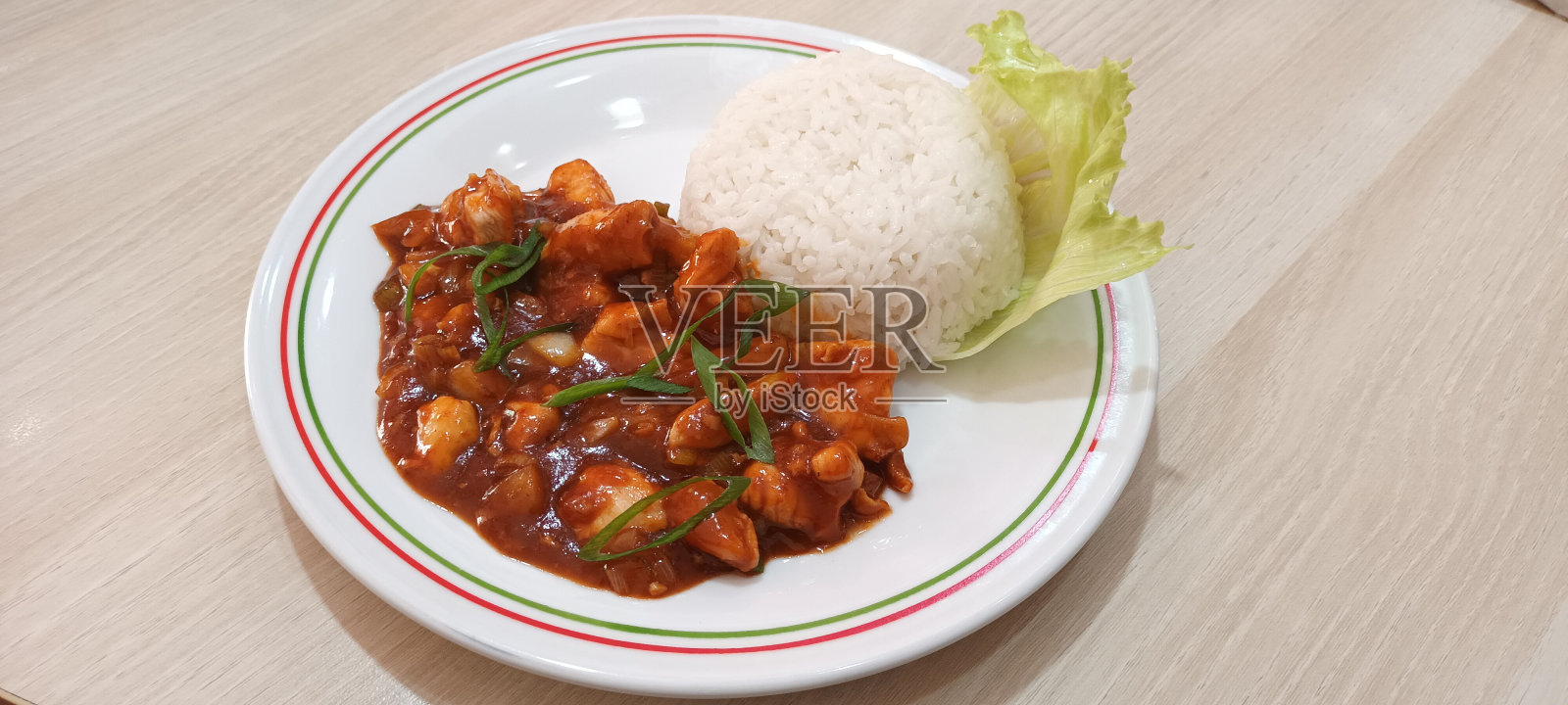 鸡肉炒饭照片摄影图片