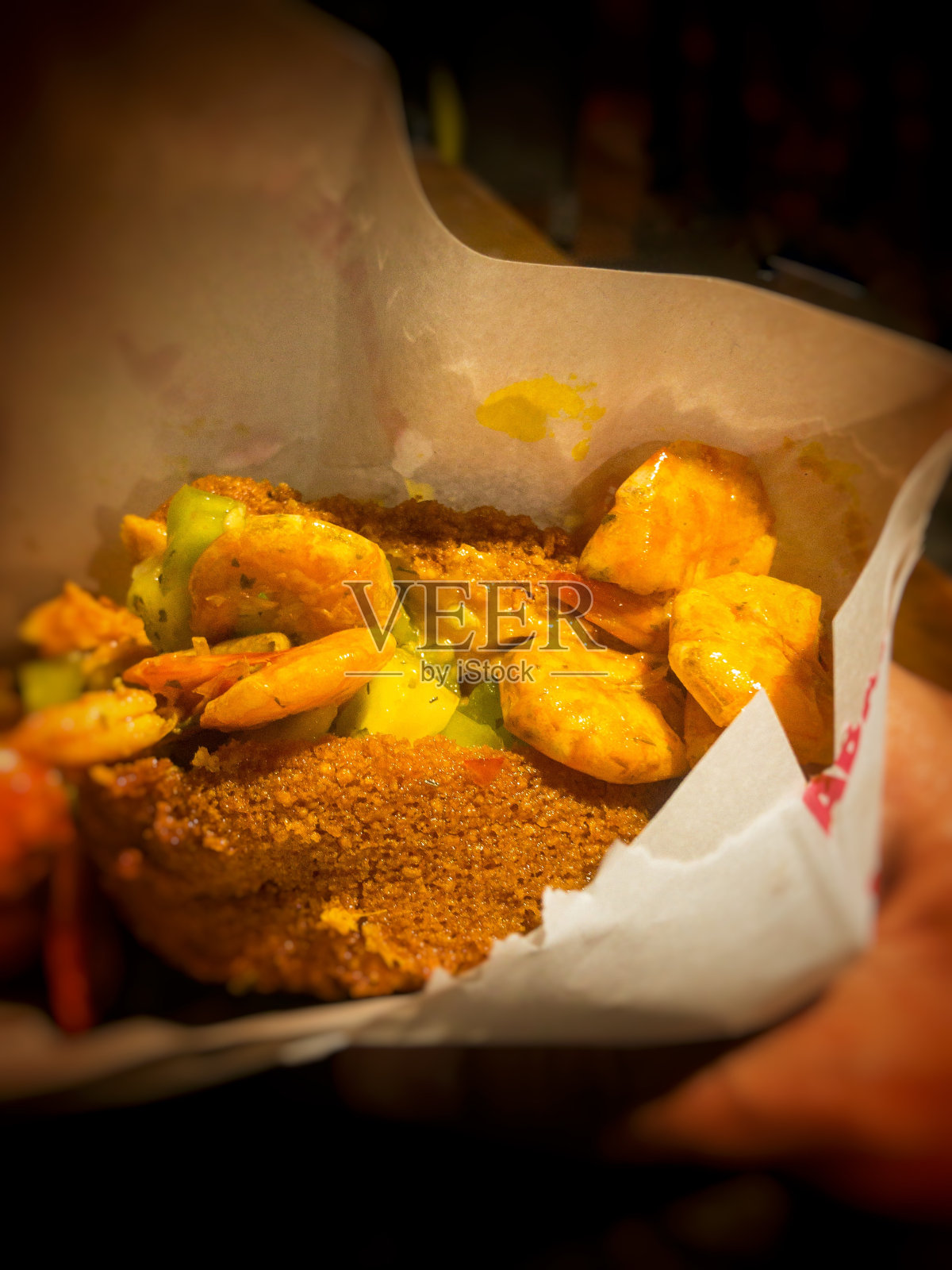 虾豆球。来自巴西巴伊亚的典型食物。非洲菜。非洲文化。食物和虾。照片摄影图片