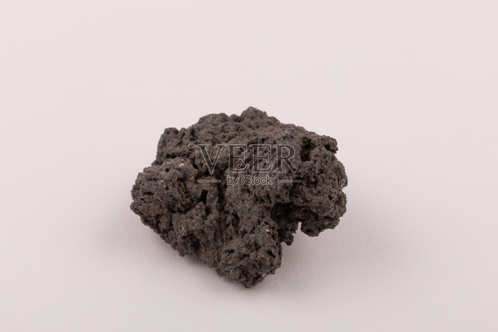 玄武岩熔岩火成岩样品照片摄影图片