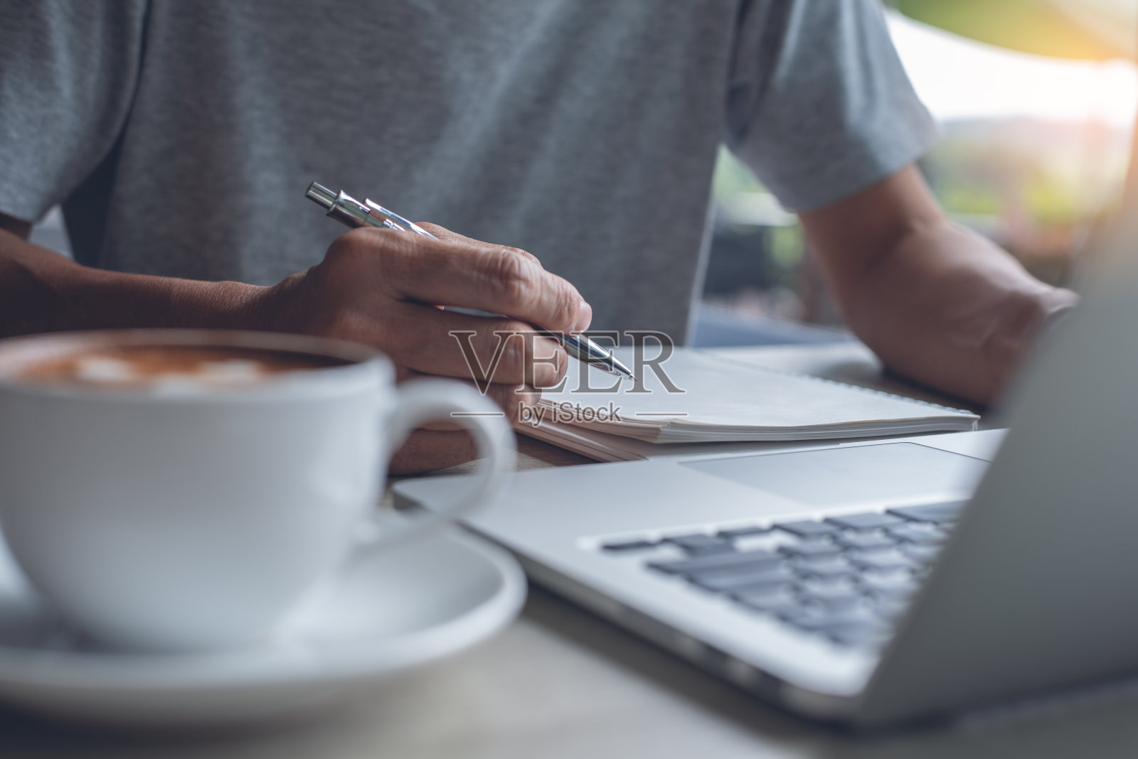 在线学习,在线工作照片摄影图片