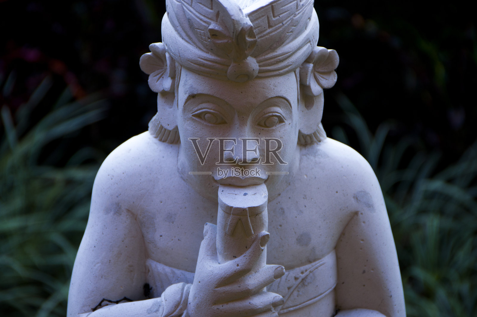 印尼巴厘岛，传统工艺品，雕像，木雕，石雕照片摄影图片