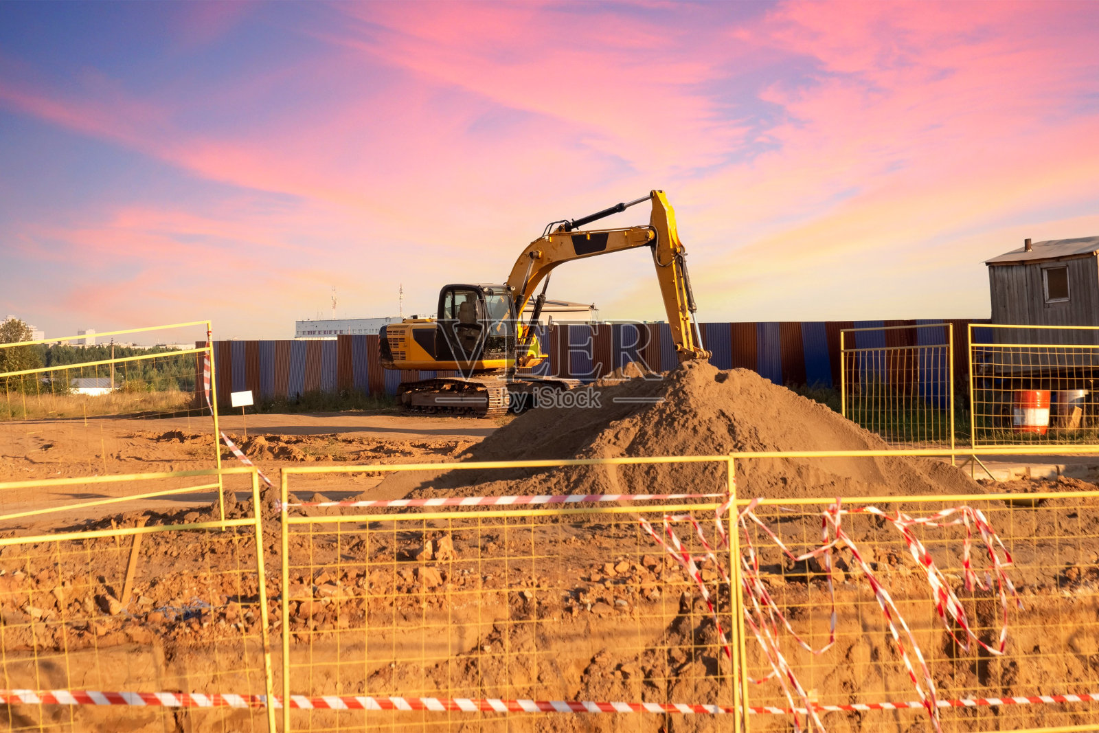 反铲照片摄影图片