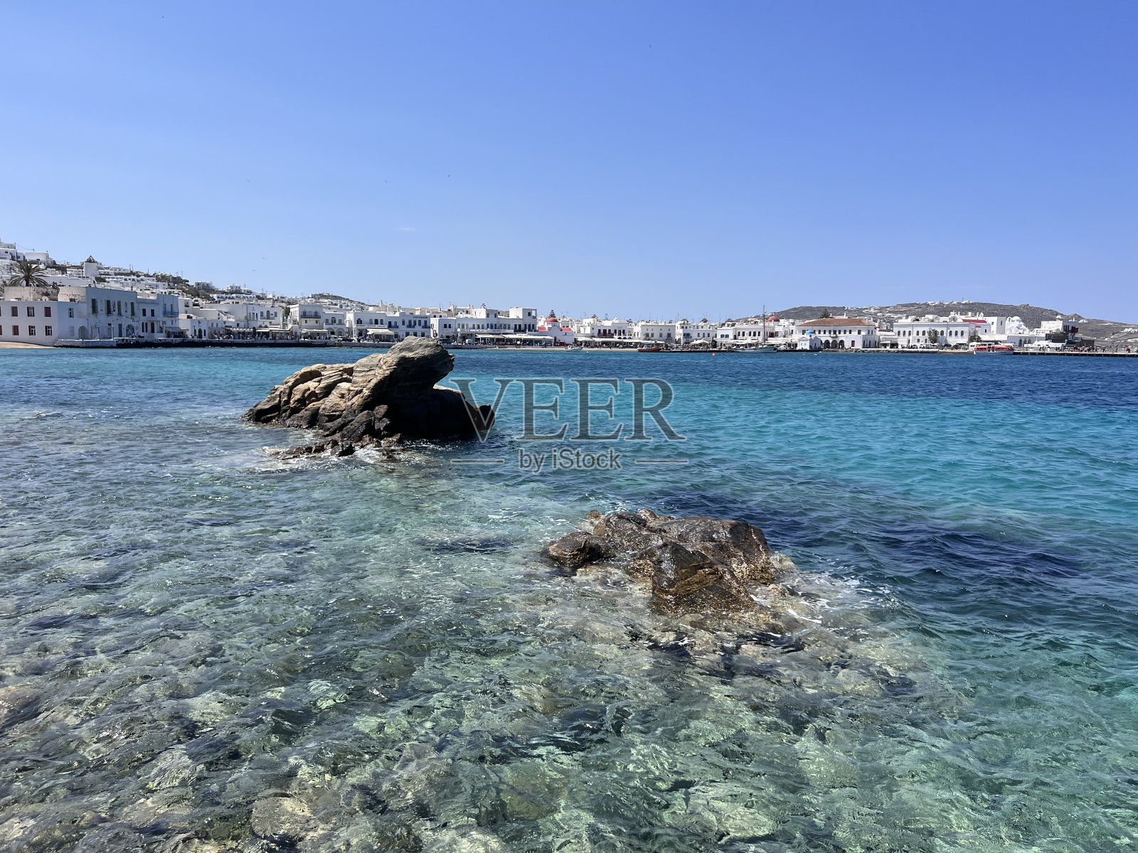 希腊米科诺斯岛空旷的海滩照片摄影图片