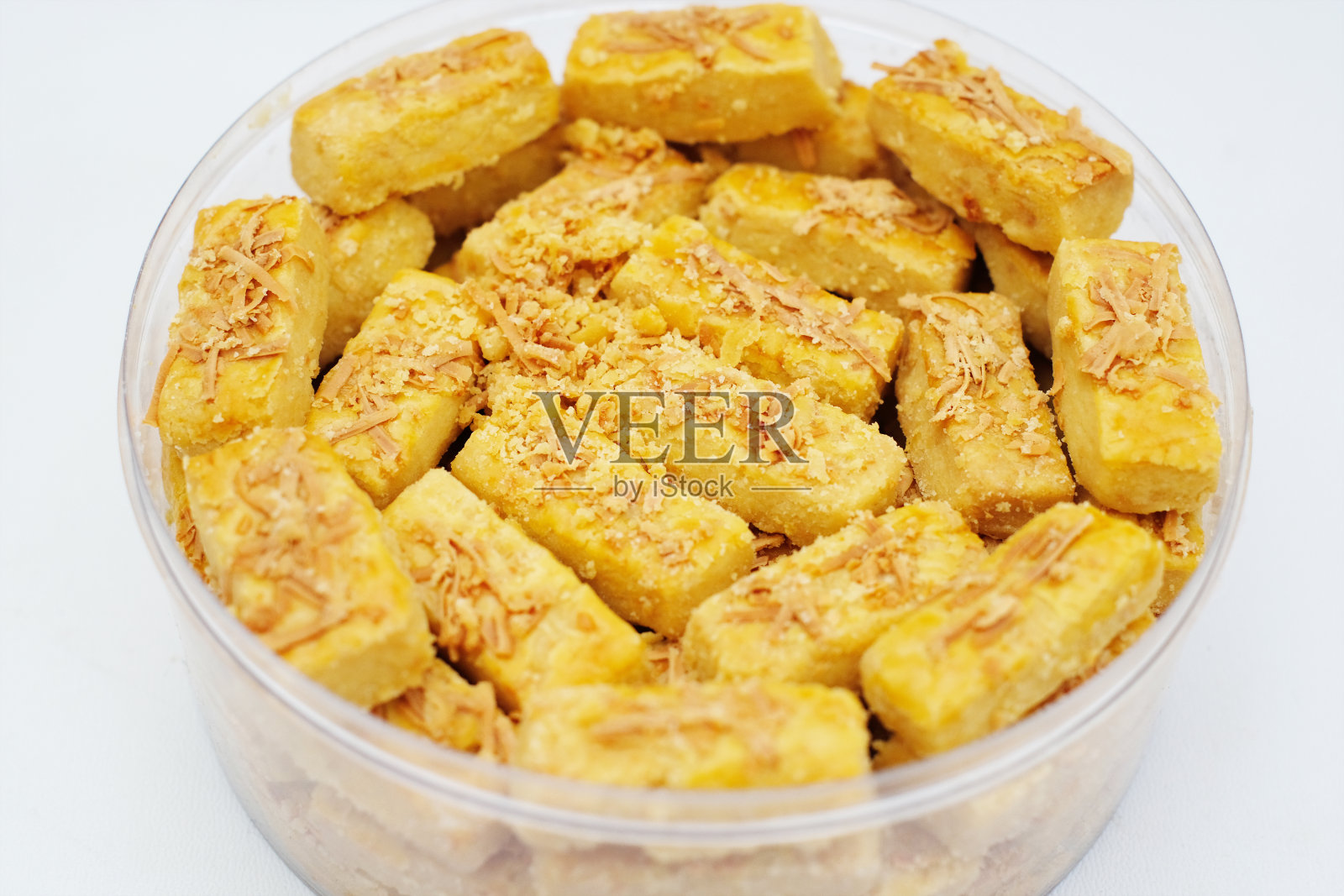 Nastar蛋糕-印度尼西亚的传统蛋糕。纳斯达蛋糕孤立在白色背景照片摄影图片