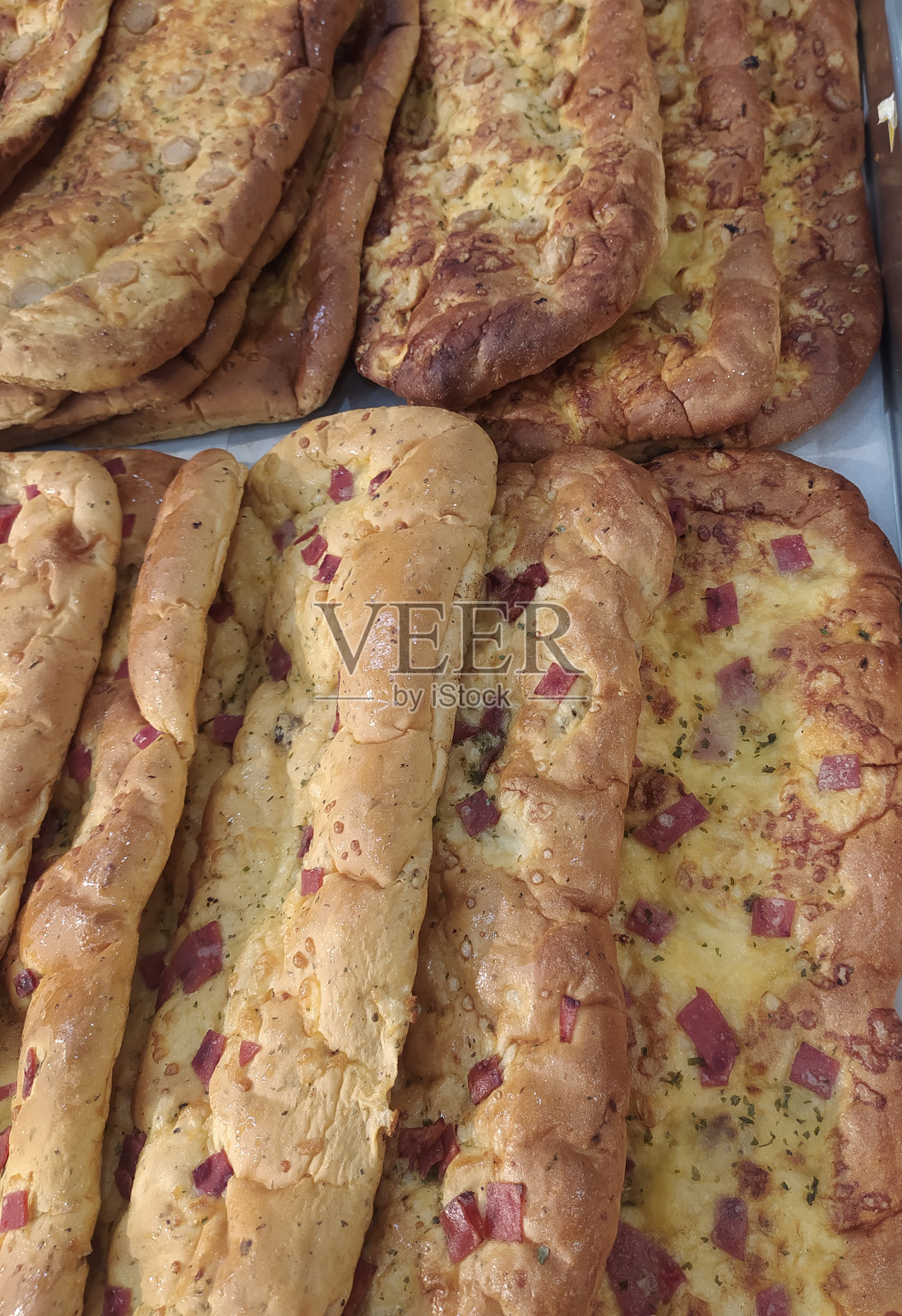 香肠片面包照片摄影图片