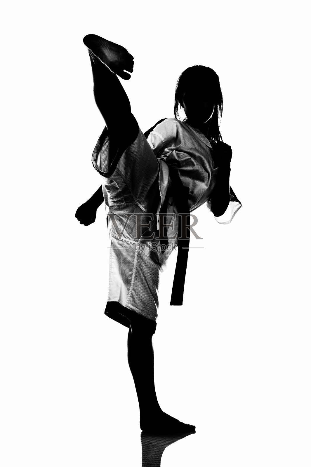 武术中的灵活性和力量照片摄影图片