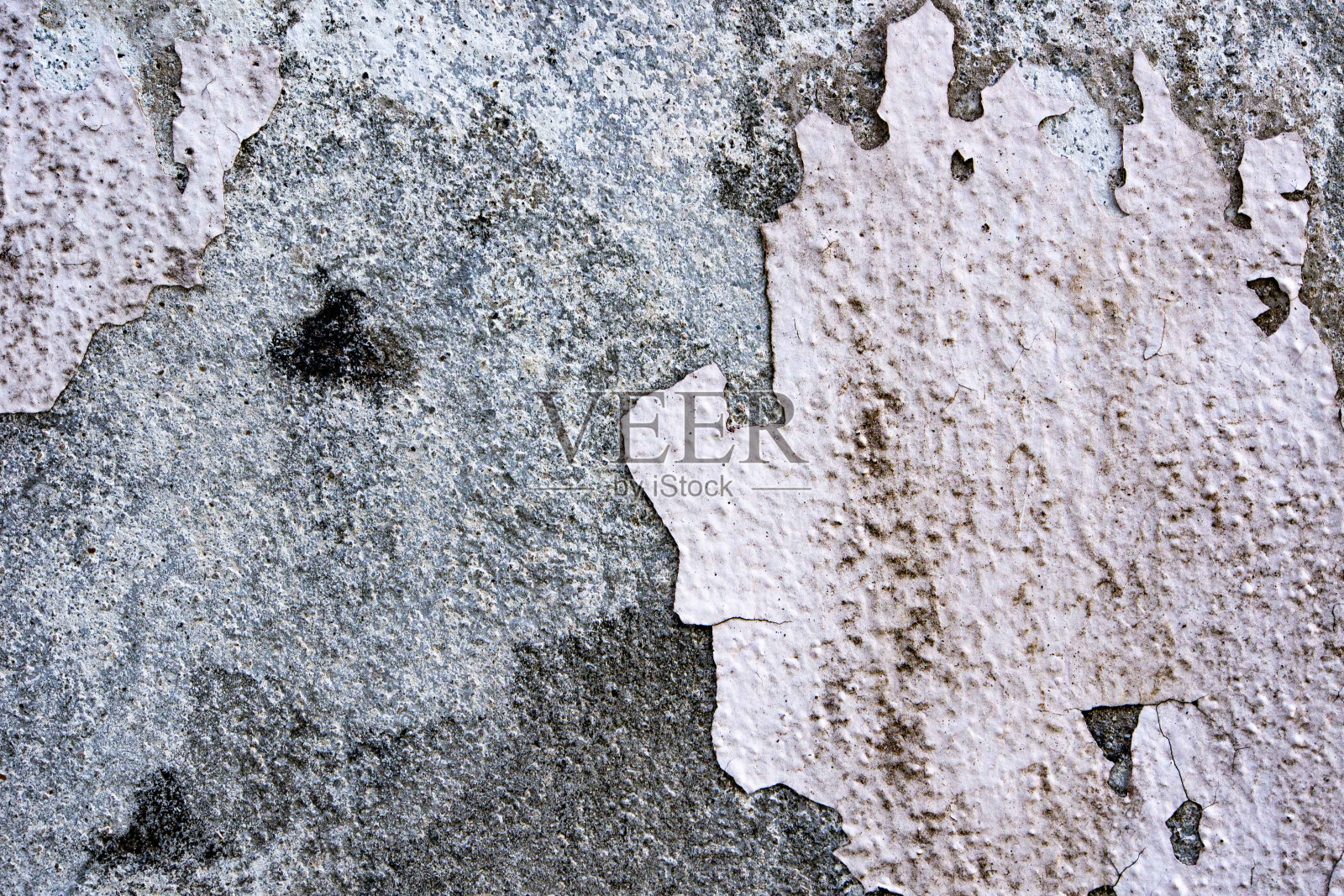 房子墙壁上的油漆剥落有黑霉，不是噪音，而是灰尘照片摄影图片