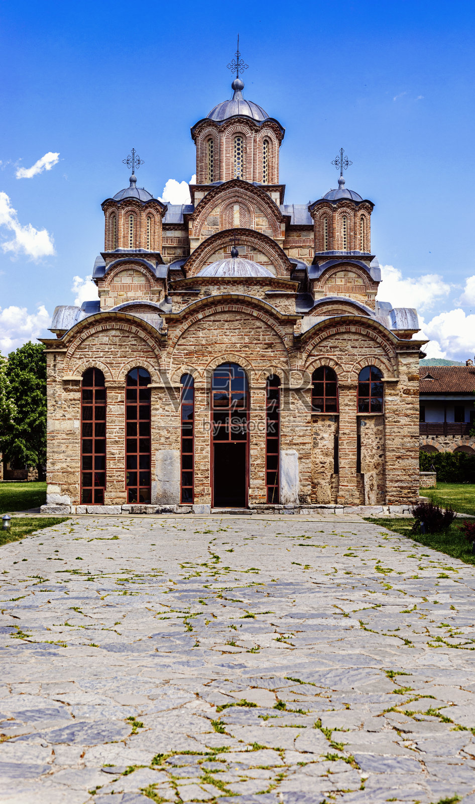 科索沃的格拉查尼卡修道院教堂照片摄影图片