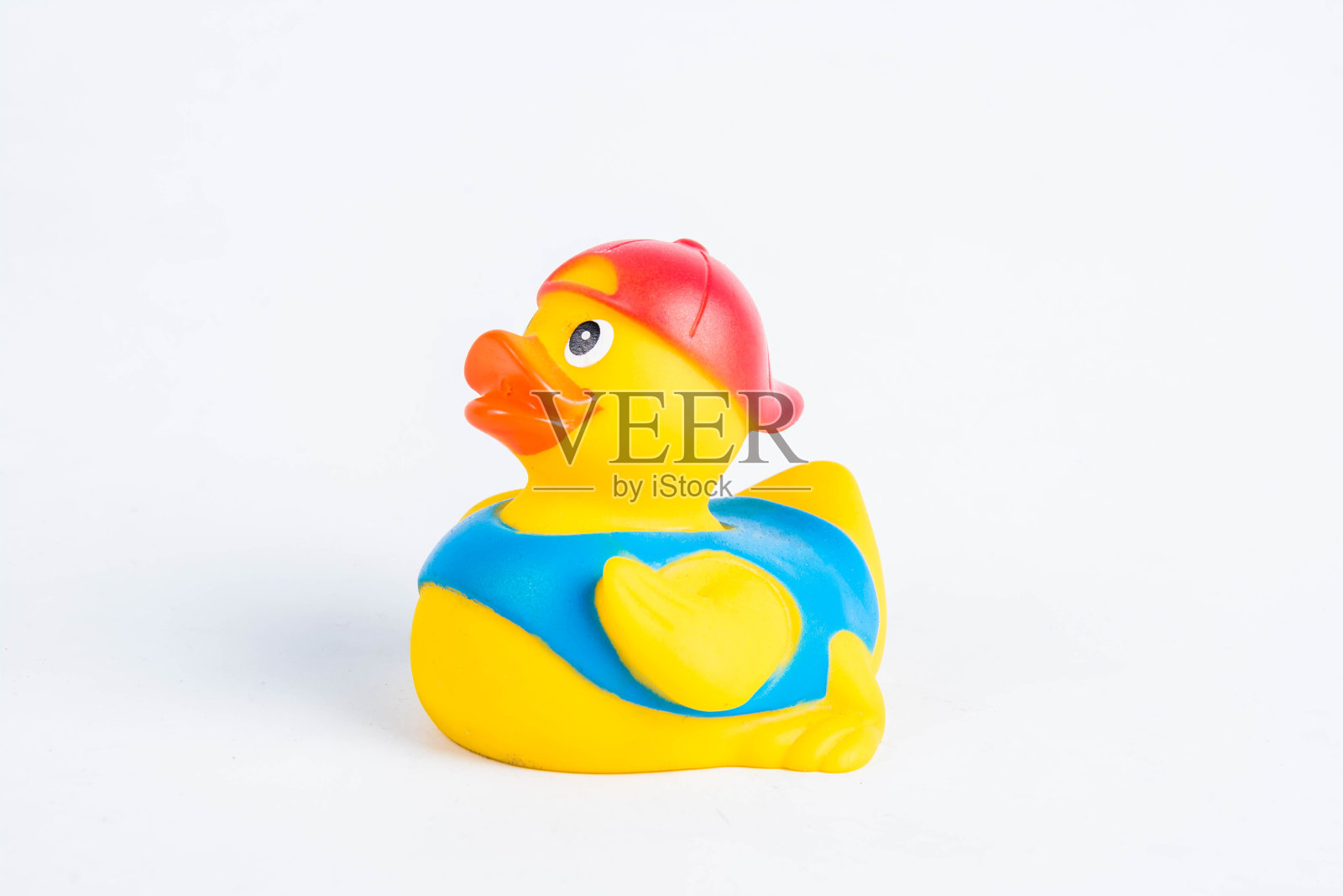白底洗鸭玩具可爱的橡皮鸭照片摄影图片