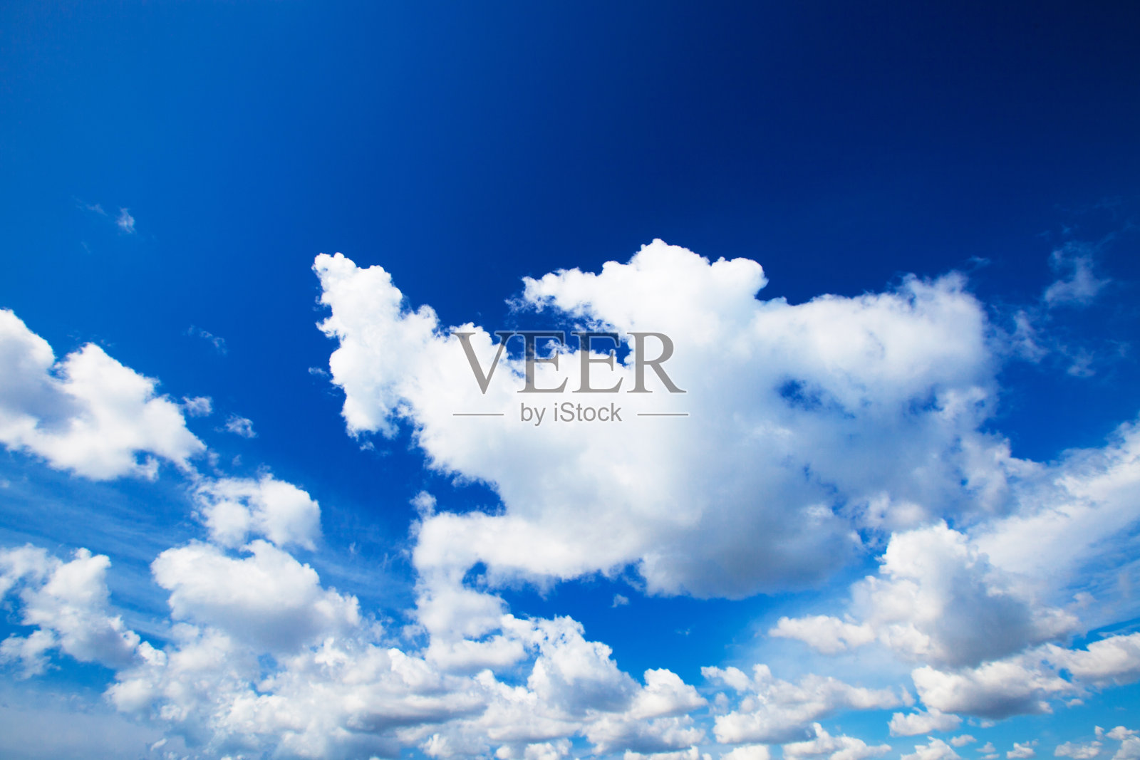 蓝天白云的特写照片摄影图片