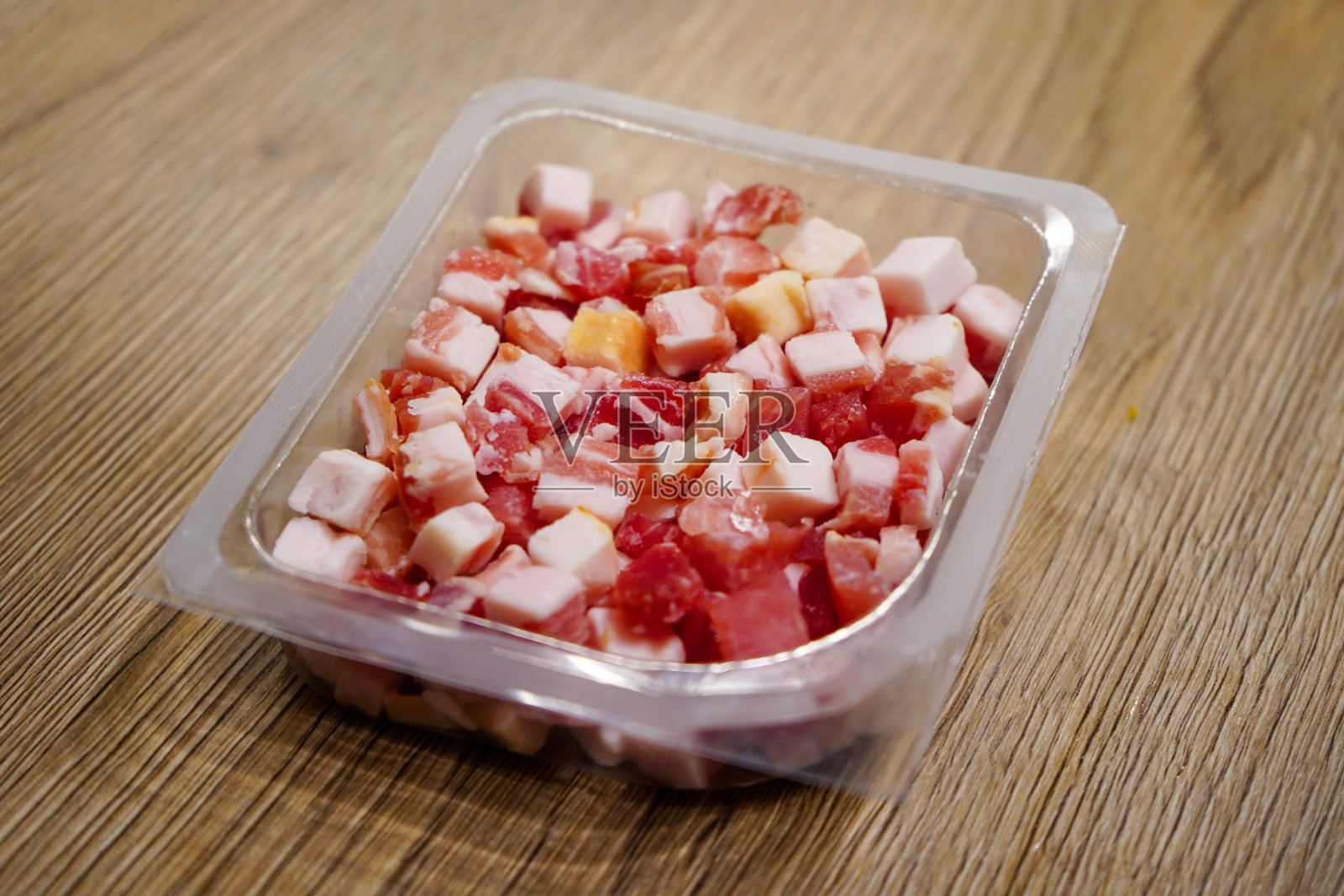 一包烟肉的特写照片摄影图片