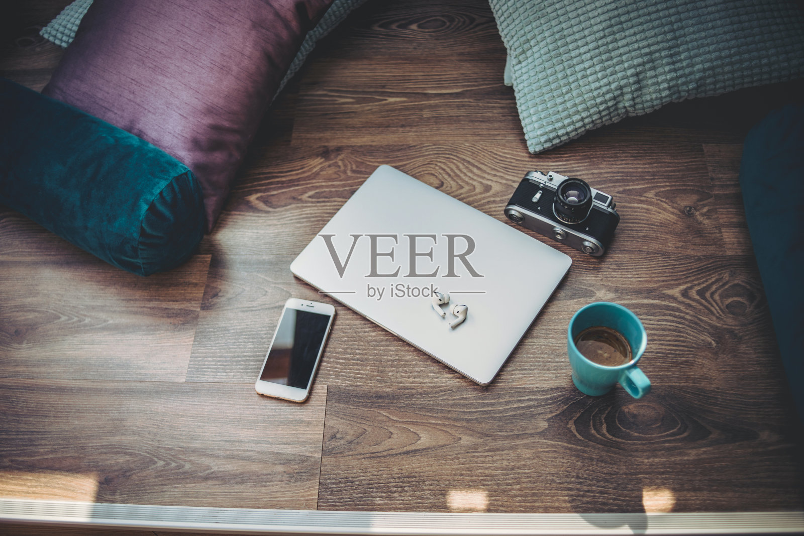 自由的工作空间照片摄影图片