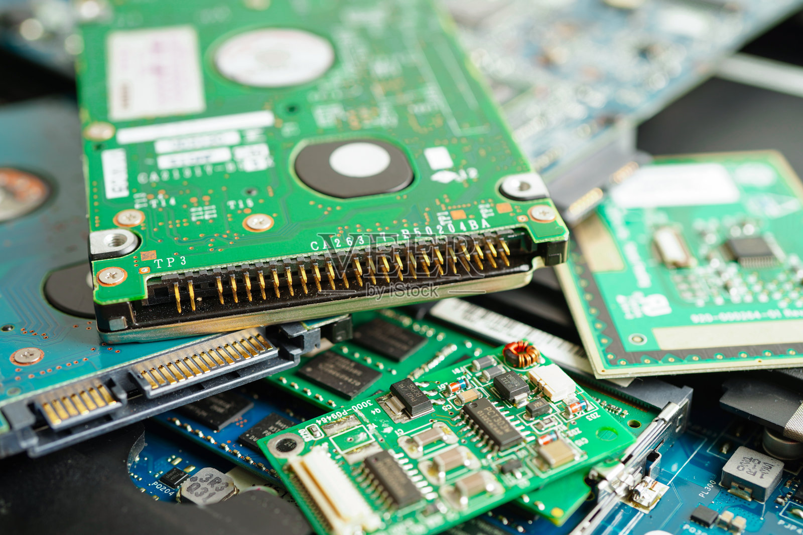 笔记本、电子、计算机硬件及技术概念电路主板的维修与升级。照片摄影图片