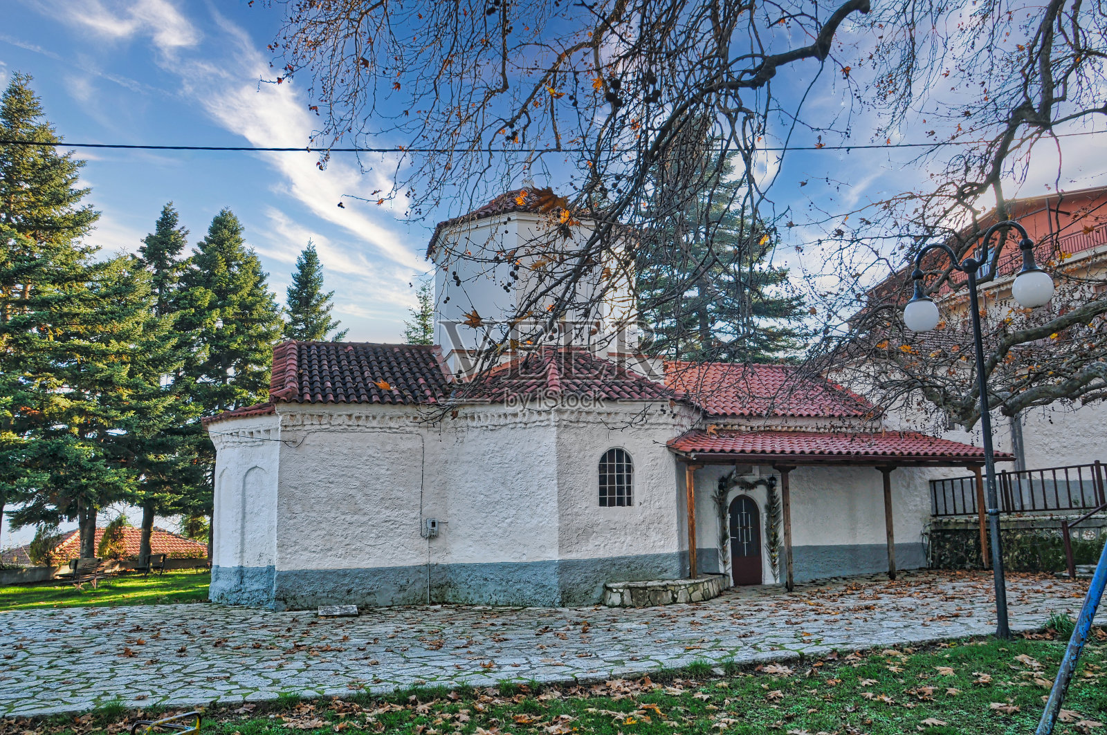 伯罗奔尼撒半岛的Trikala korinthias教堂照片摄影图片