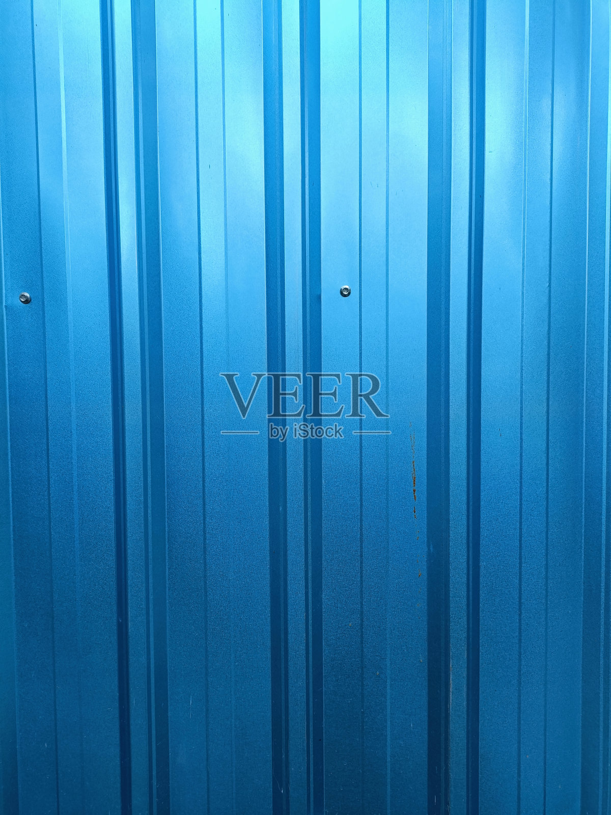 蓝色金属壁板与平行线和脊照片摄影图片