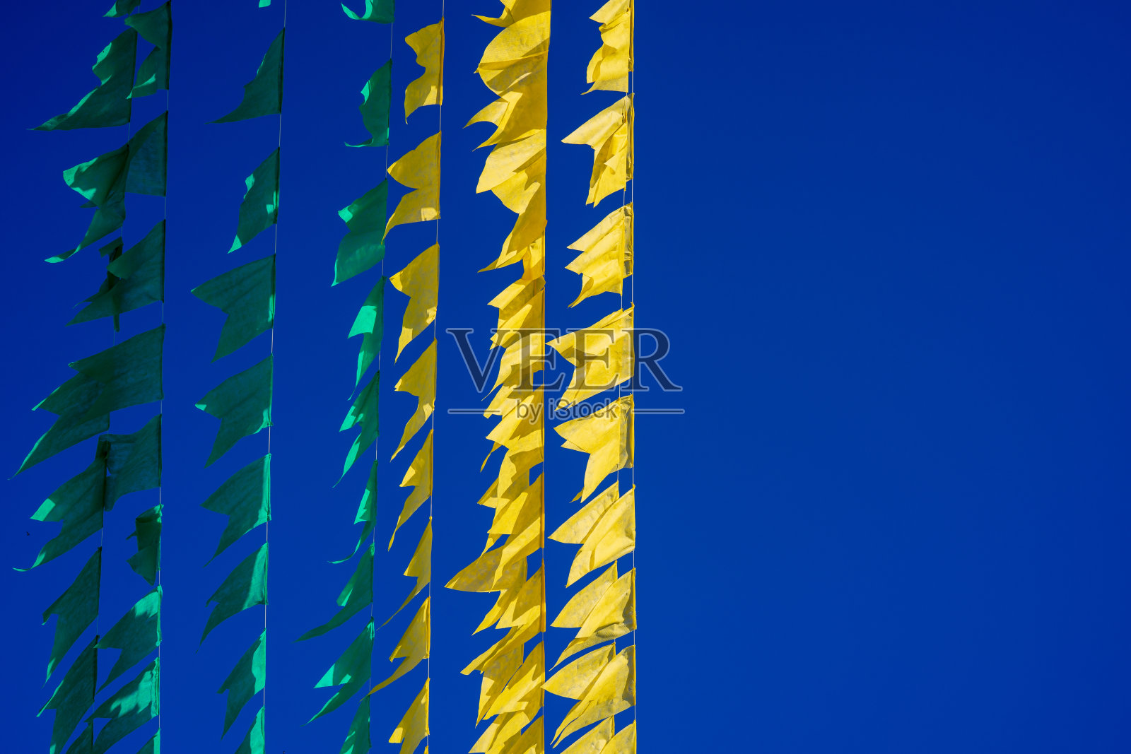 巴西节日的装饰彩旗照片摄影图片