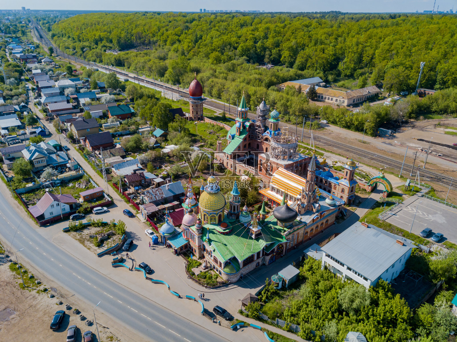 所有宗教的庙宇，国际文化中心的精神团结，致力于不同的宗教照片摄影图片