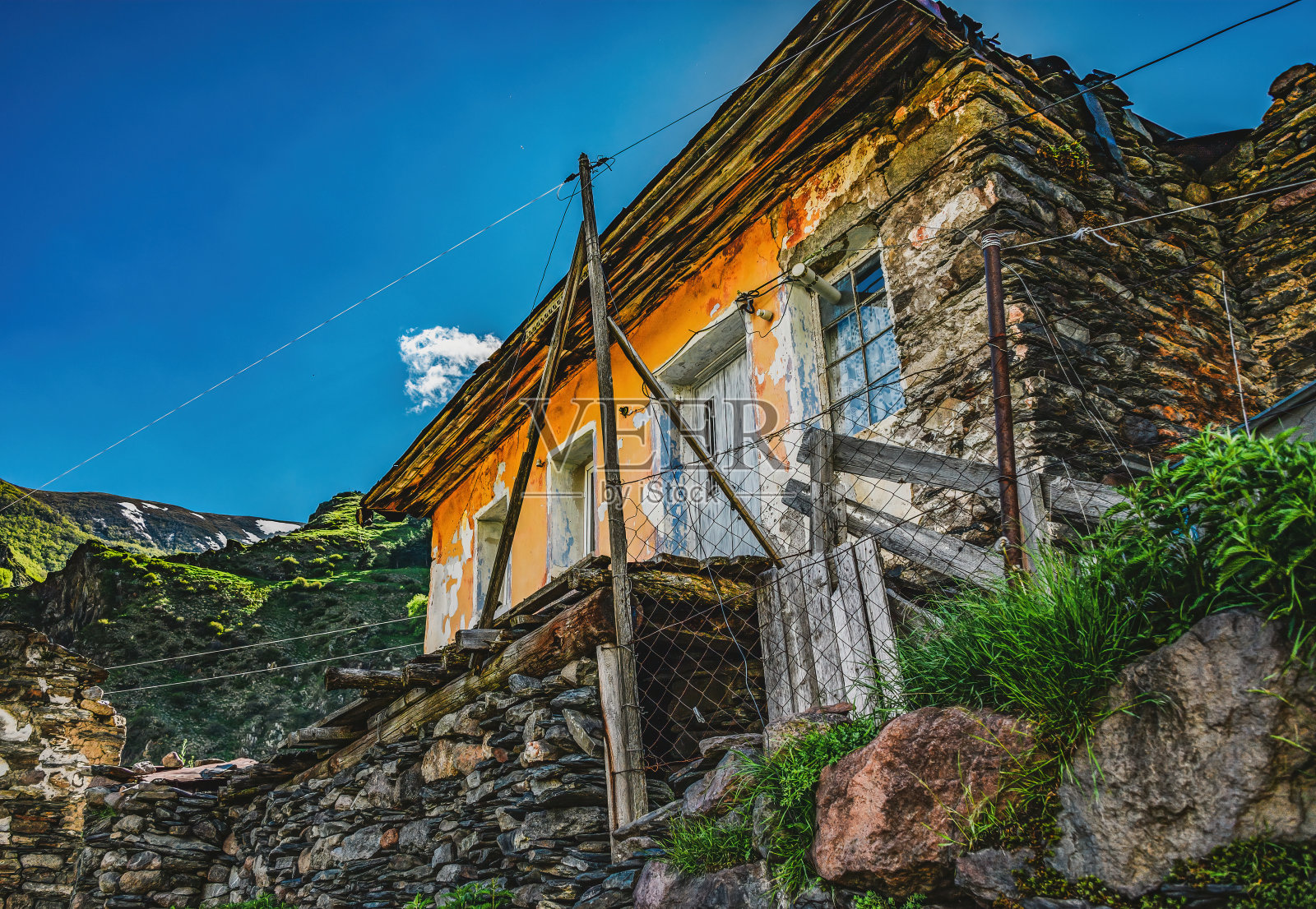 格鲁吉亚城市斯Stepancminda的景色照片摄影图片