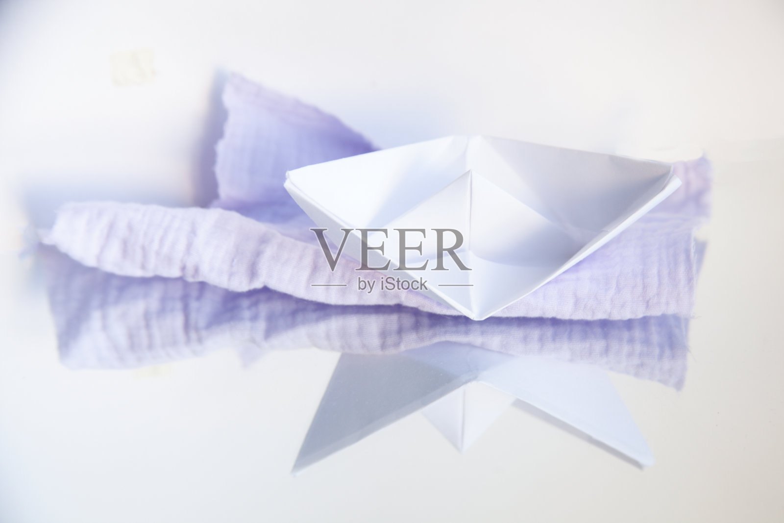 纸船照片摄影图片