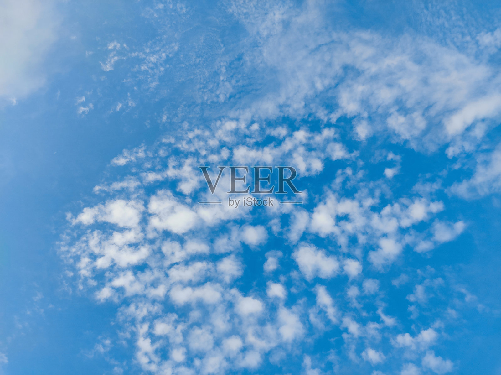 蓝天上的云照片摄影图片