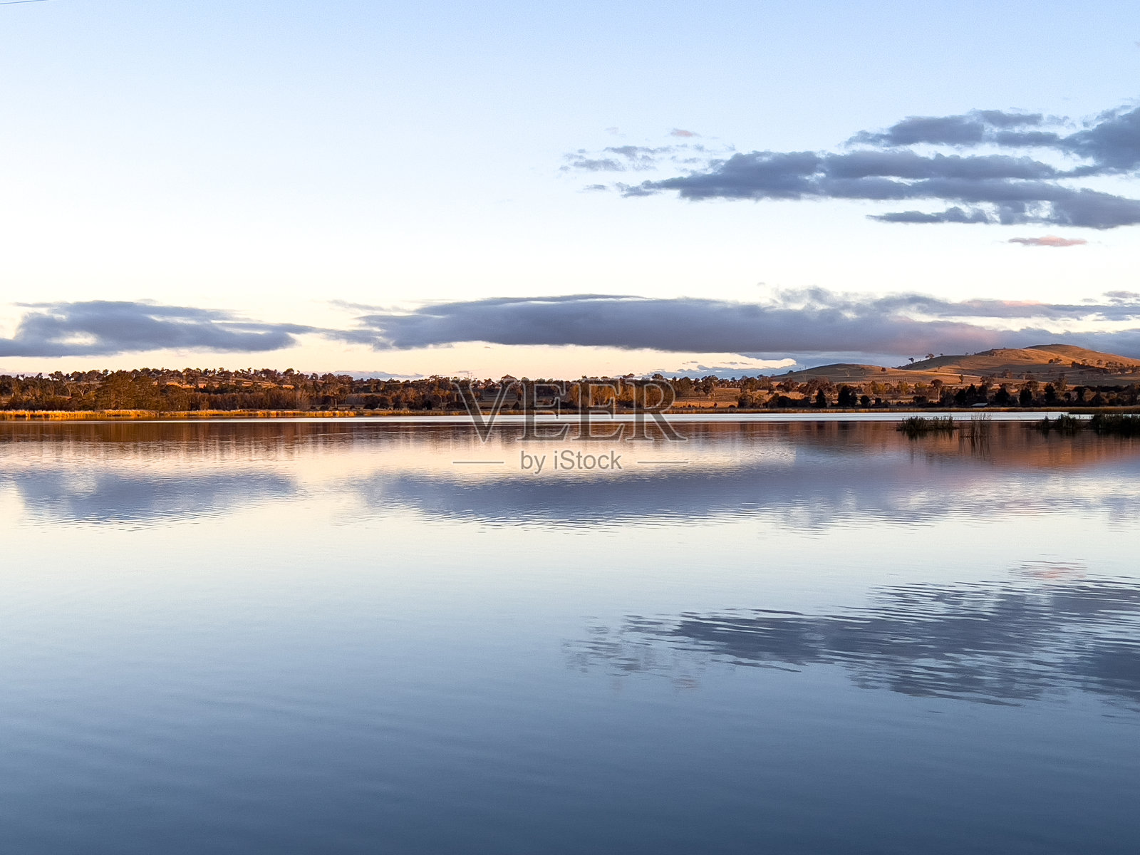 丹格尔泻湖冬季景观照片摄影图片