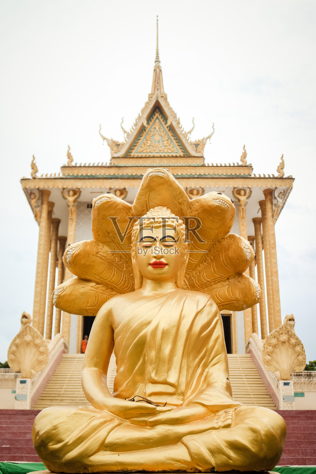 金色的佛像照片摄影图片