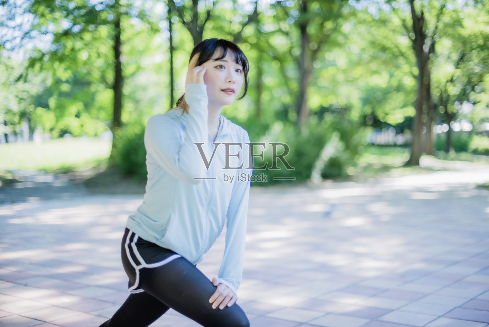 女人训练照片摄影图片