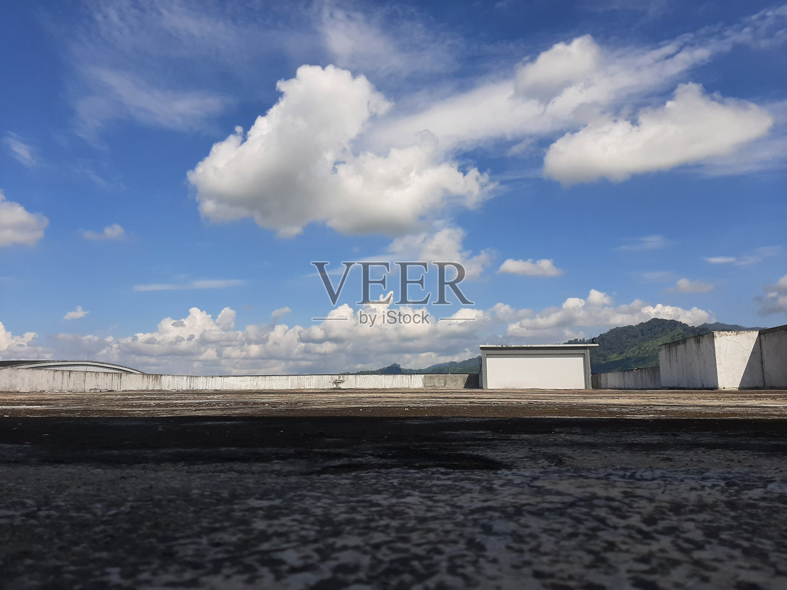 蓝天白云照片摄影图片